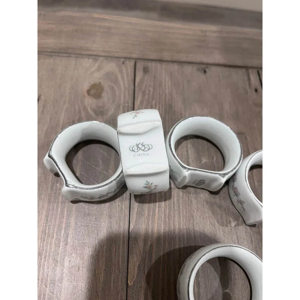 Vintage White Porcelain Pink floral Pattern Silver Trim Napkin‎ Rings Set of 5